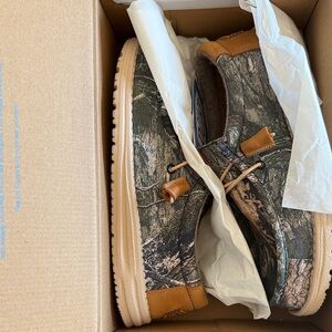 Hey Dude Men's Wally- Mossy Oak Camouflage